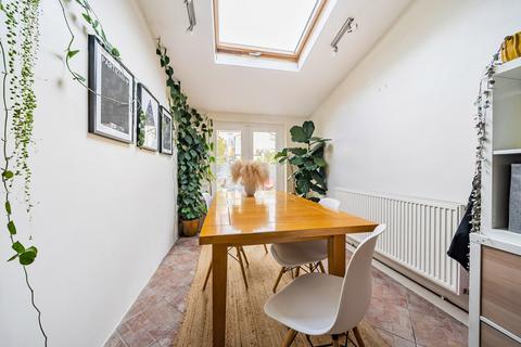 37 Raymend Road, Bristol, BS3 4QR