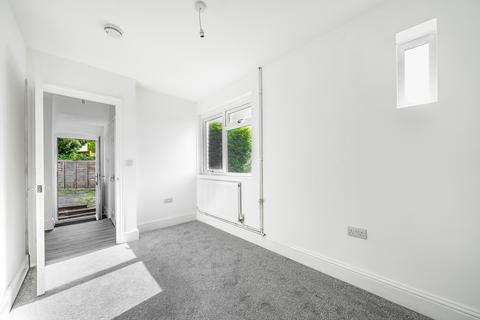 150a Lynton Road, Bristol, BS3 5LL