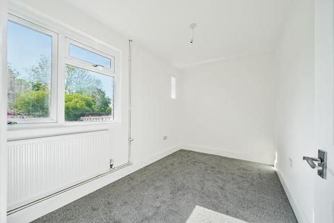 150a Lynton Road, Bristol, BS3 5LL