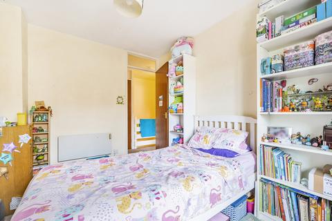 2 bedroom maisonette for sale, Cumberland Close, Bristol BS1