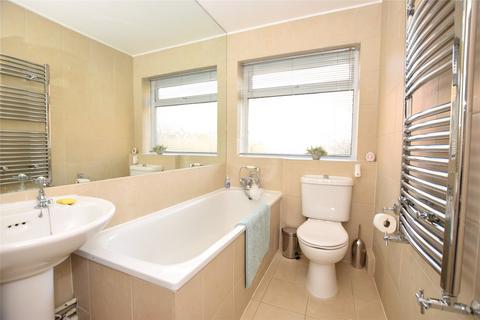 2 bedroom maisonette for sale, Culvers Avenue, Surrey SM5