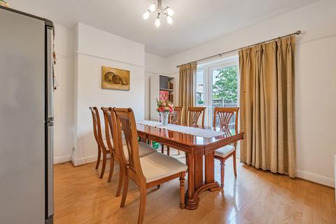 3 Lymescote Gardens, Sutton, SM1 2PN