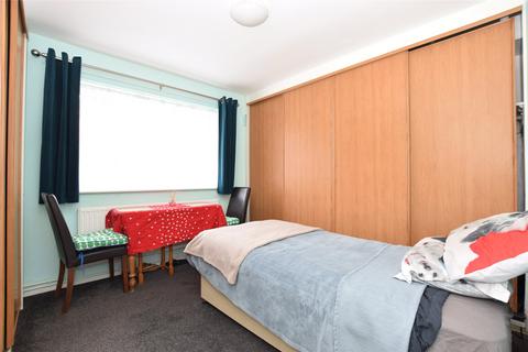 8 Jengar Close, Sutton, SM1 4DX