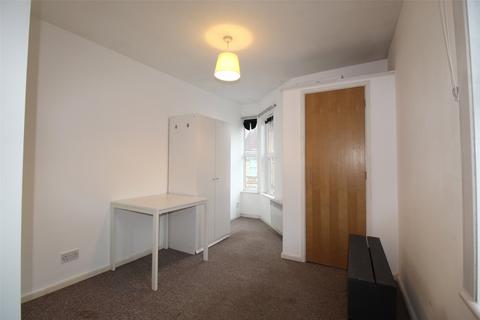 2 bedroom apartment to rent, Camden Road, Bristol BS3