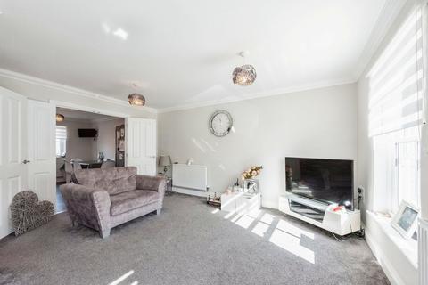 3 bedroom townhouse for sale, Badger Close, Ipswich IP6