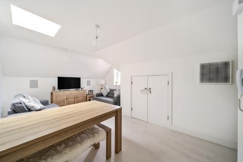 2 bedroom apartment for sale, Sevenoaks, Kent TN13