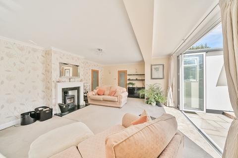 3 bedroom bungalow for sale, The Landway, Sevenoaks TN15