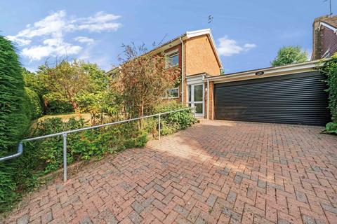 4 bedroom detached house for sale, Linden Gardens, Kent TN2