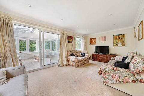 4 bedroom detached house for sale, Linden Gardens, Kent TN2