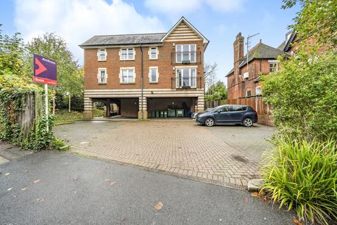 2 bedroom apartment for sale, Kinsey Court, Tunbridge Wells TN4