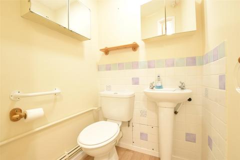 2 bedroom apartment for sale, St. Philips Court, Tunbridge Wells TN2