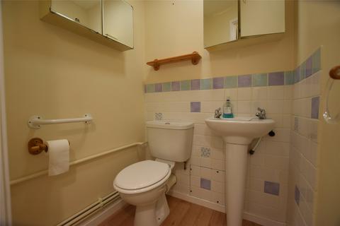 2 bedroom apartment for sale, St. Philips Court, Tunbridge Wells TN2