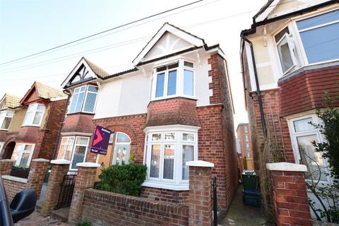 3 bedroom semi-detached house to rent, Whitefield Road, Tunbridge Wells TN4