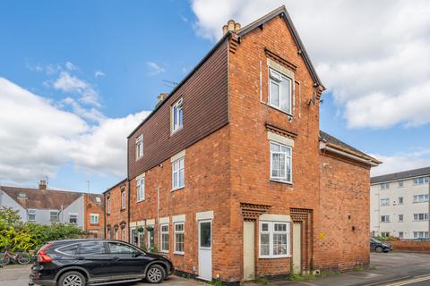 2 bedroom apartment for sale, Tewkesbury, Gloucestershire GL20