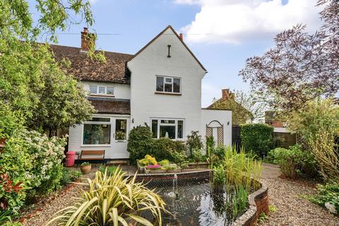 3 bedroom semi-detached house for sale, Moat Bank, Tewkesbury GL20