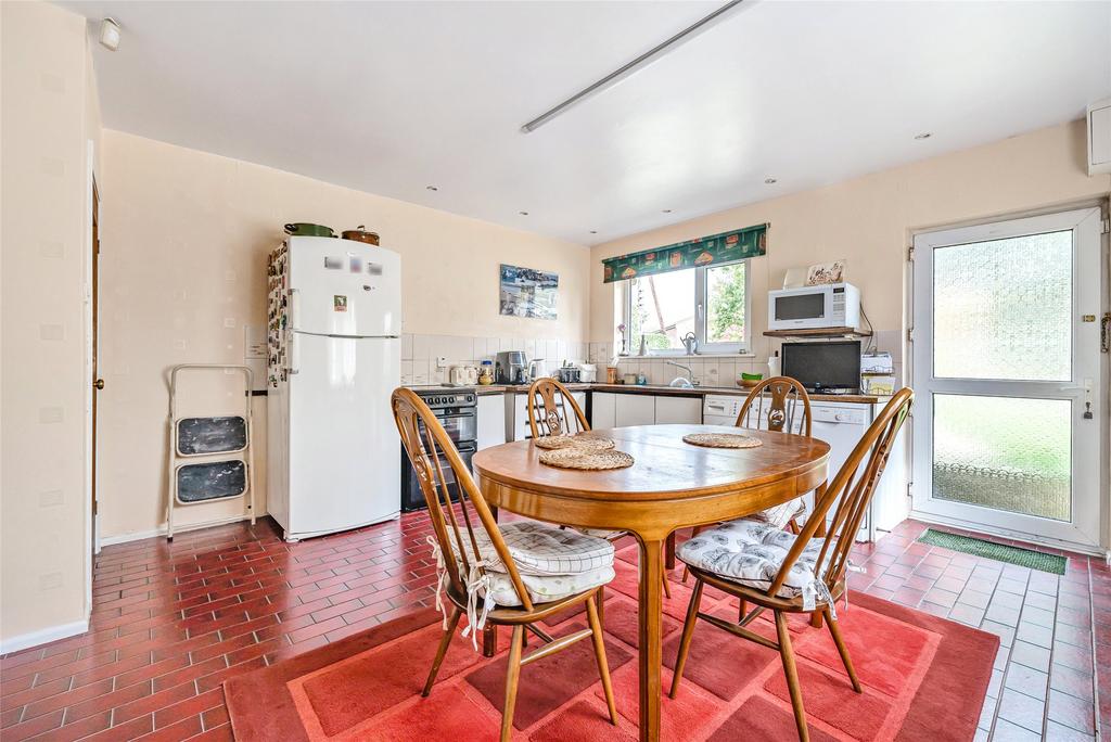Kitchen/Breakfast