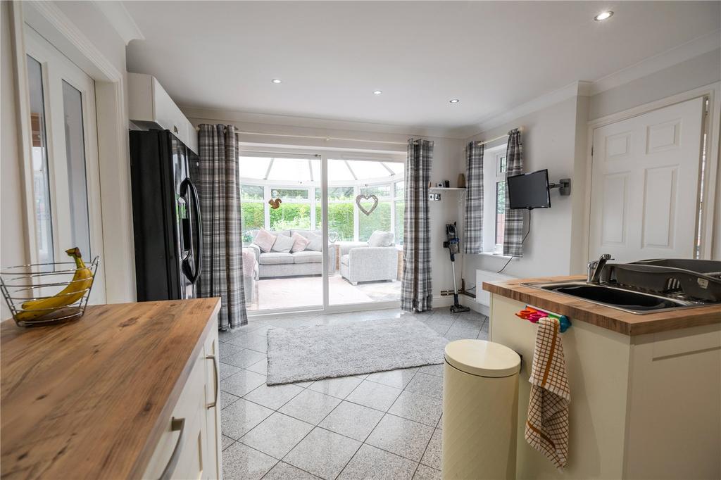 Kitchen (3)