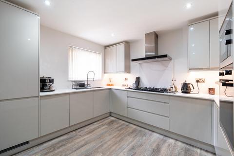 2 bedroom bungalow for sale, Wayside Close, Bristol BS36