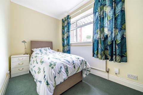 48 Dragon Road, Winterbourne, Bristol, BS36 1BJ
