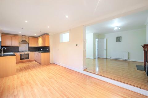 65 Carleton Avenue, Wallington, SM6 9LW