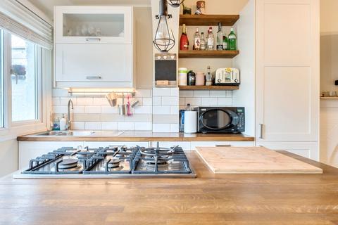29a Carew Road, Wallington, SM6 8QQ