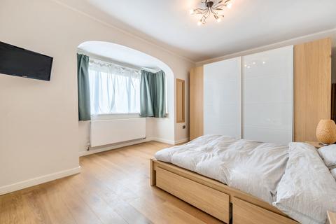 29a Carew Road, Wallington, SM6 8QQ