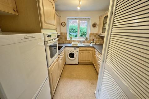 26 Crownlee, Penwortham, Preston, PR1 0PA
