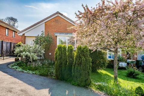 2 bedroom bungalow for sale, Parkers Close, Somerset BS10