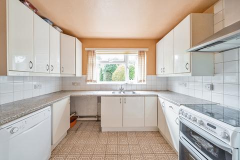11 Cleveland Road, Worcester Park, KT4 7JQ