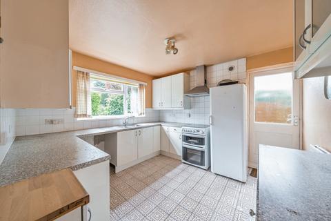 11 Cleveland Road, Worcester Park, KT4 7JQ