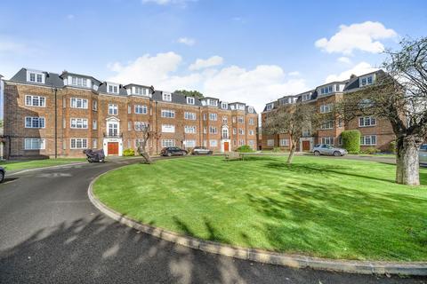 2 bedroom apartment for sale, Orchard Court, Worcester Park KT4