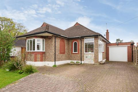 2 bedroom bungalow for sale, Delta Road, Surrey KT4