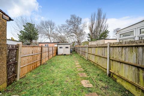 52 Lindsay Road, Worcester Park, KT4 8LE