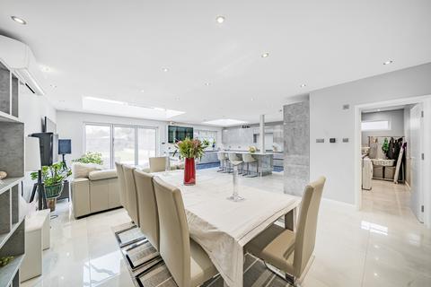 80 Cromwell Road, Worcester Park, KT4 7JR