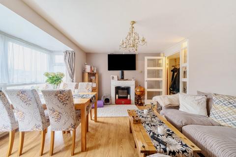 2 bedroom apartment for sale, Worcester Park, Worcester Park KT4