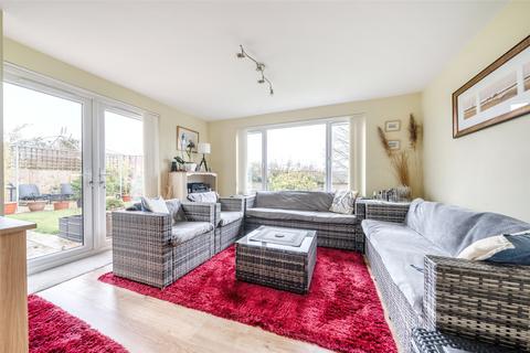5 Mount Pleasant, Witney, OX28 1JE