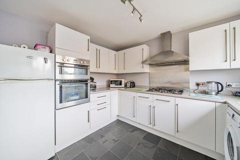74 Bourton Close, Witney, OX28 5FW