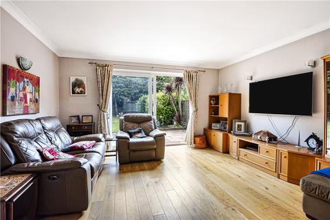 2 Furzewood, Sunbury-on-thames, TW16 6SJ