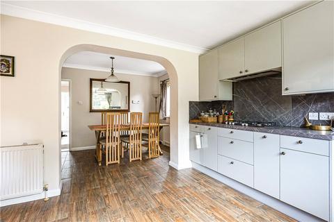 2 Furzewood, Sunbury-on-thames, TW16 6SJ