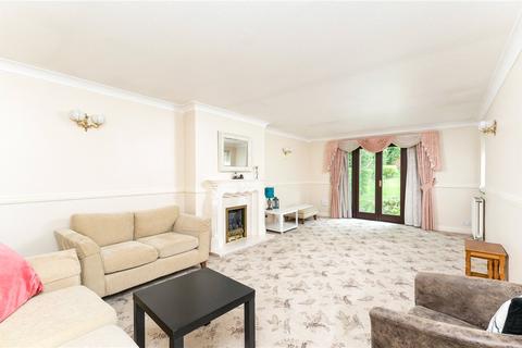 4 bedroom detached house for sale, Manor Drive, Cottingley, Bingley, BD16