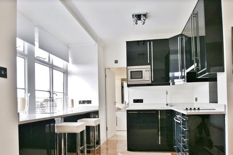 1 bedroom flat to rent, London W1W