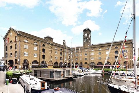 1 bedroom apartment for sale, East Smithfield, London, E1W