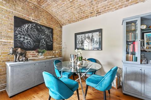 1 bedroom apartment for sale, East Smithfield, London, E1W