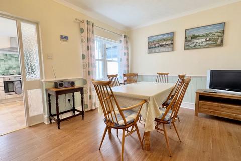 1 Netherton Road, Padstow, PL28 8EG