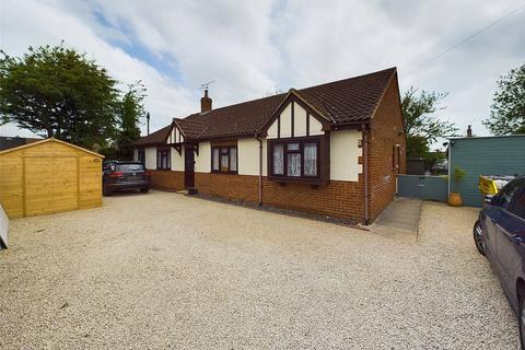 4 bedroom bungalow for sale, The Street, Hatfield Peverel, Chelmsford, Essex, CM3