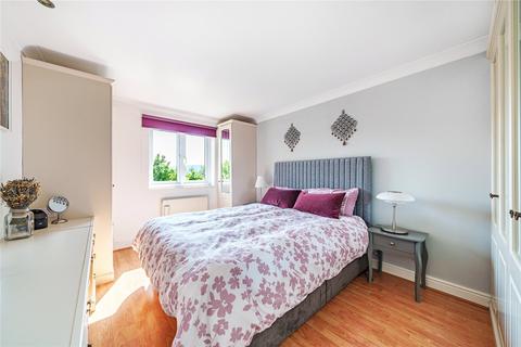 14 Artington Walk, Guildford, GU2 4EA