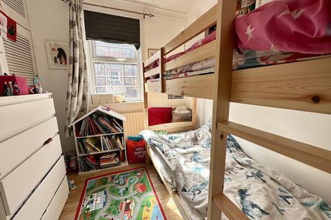 85 Kettlebaston Road, London, E10 7PE