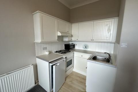 1 bedroom flat to rent, Royal Park Terrace, Meadowbank, Edinburgh, EH8