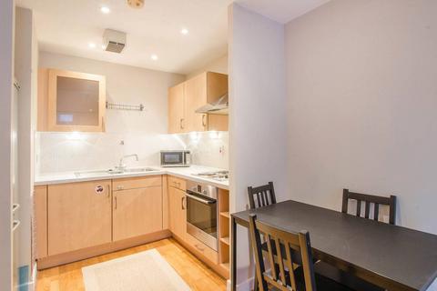 1 bedroom flat to rent, Rosse Gardens, Hither Green, London, SE13