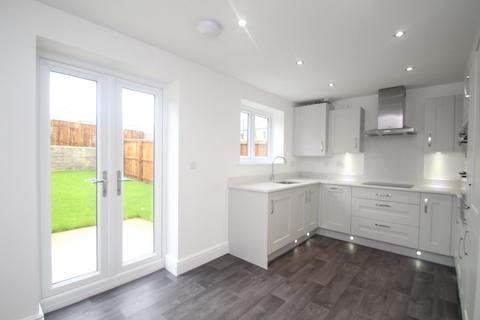 3 bedroom house to rent, Tulip Avenue, Beckwithshaw, Harrogate, North Yorkshire, UK, HG3